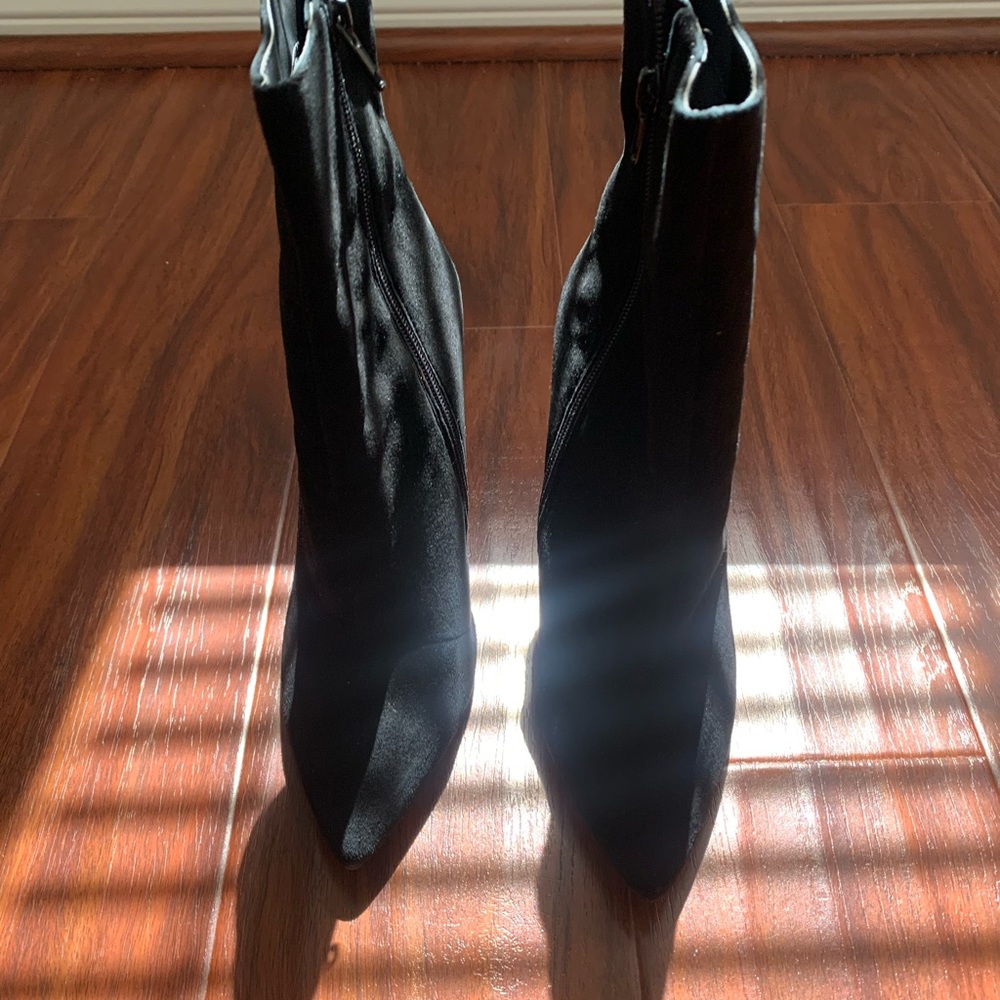 Steve Madden Black Heeled Boots
